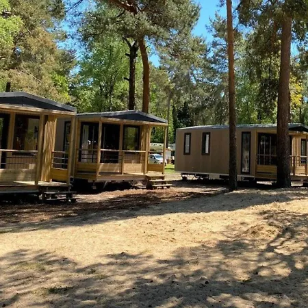 Chalet In Near Pool, Playground Beekbergen
